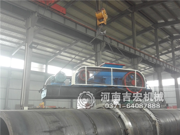 2pg800&times;600對輥破碎機發(fā)往重慶