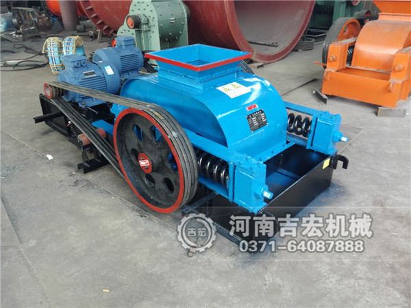 450&times;500雙齒輥破碎機(jī)發(fā)往甘肅蘭州