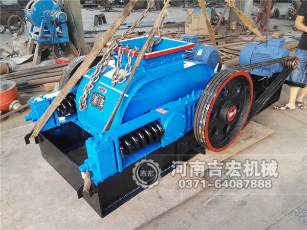 450&times;500雙齒輥破碎機(jī)發(fā)往甘肅蘭州
